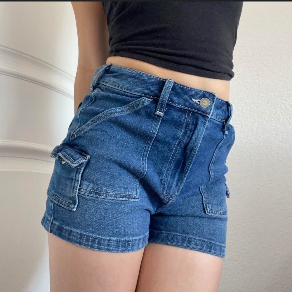 Hollister | Curvy | Ultra High-Rise | Mom | Denim |Cargo |Jean Short 3” |Size 27